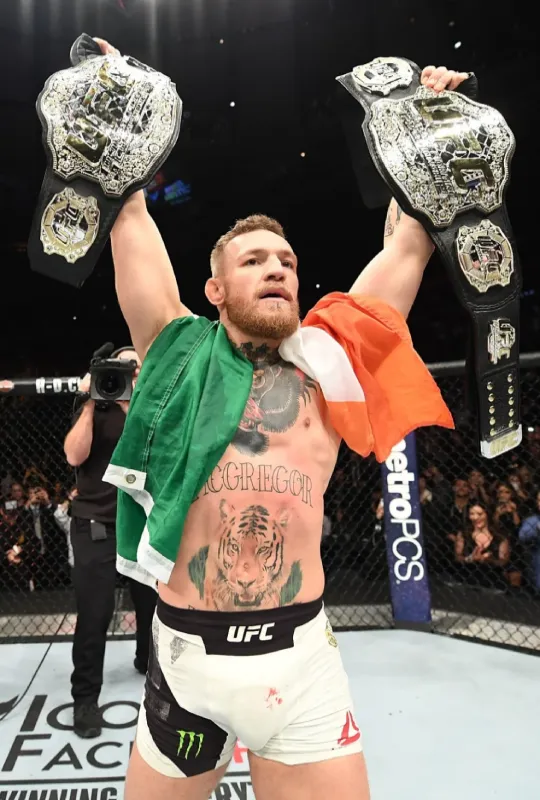 Conor McGregor d2