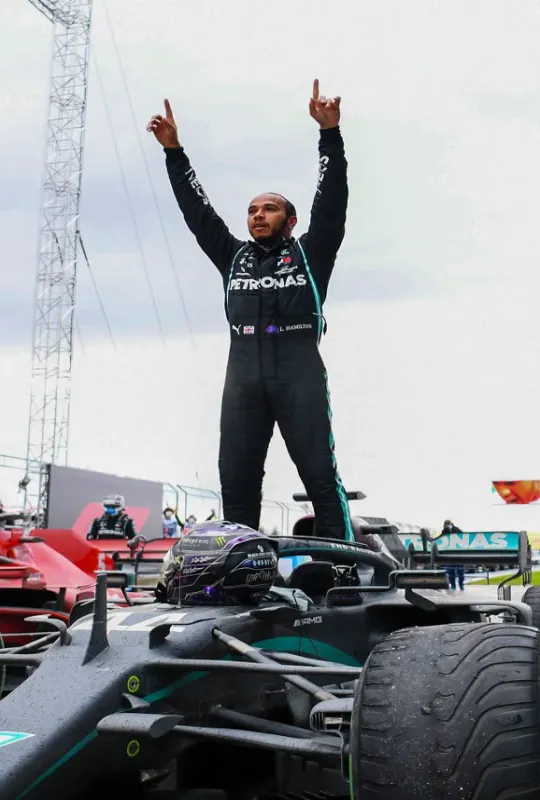 Lewis Hamilton d1